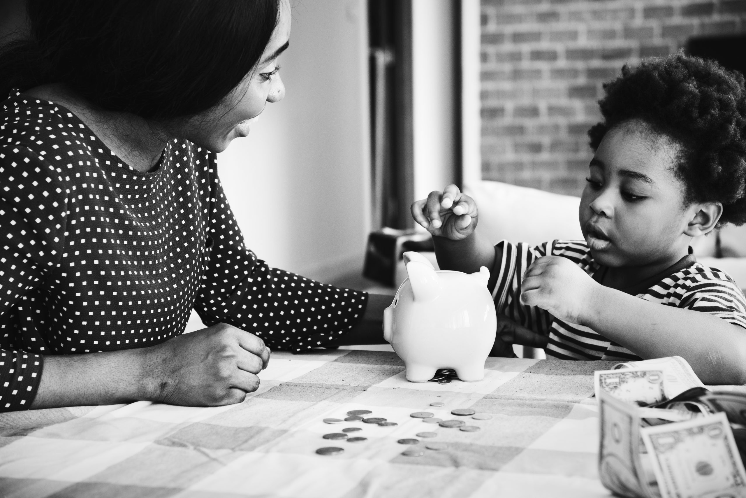 Why Parents Should Open a Bank Account for Their Children